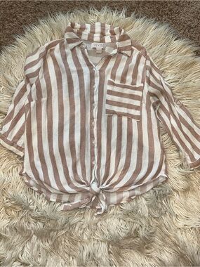 Vixbe women’s small Striped Button-Front Tie Hem top -Dusty pink and white